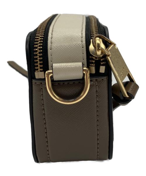 MARC JACOBS（マークジェイコブス）MARC JACOBS (マークジェイコブス) The Snapshot ショルダー バッグ ベージュの古着・服飾アイテム
