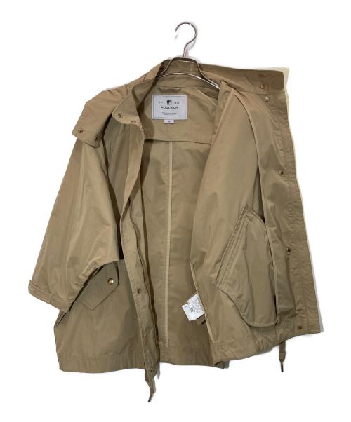 WOOLRICH（ウールリッチ）WOOLRICH (ウールリッチ) フーデッドジャケット ベージュ サイズ:XSの古着・服飾アイテム