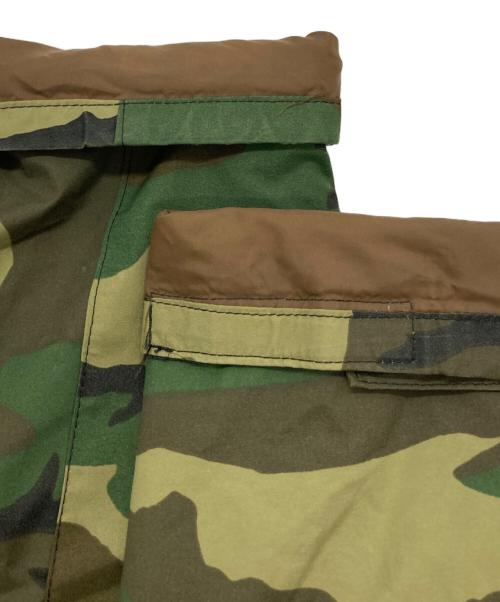 Brigade Quartermasters（ブリゲード・クオーターマスターズ）Brigade Quartermasters (ブリゲード・クオーターマスターズ) GORE-TEX カモフラマウンテンパーカー グリーン サイズ:SIZE 不明の古着・服飾アイテム