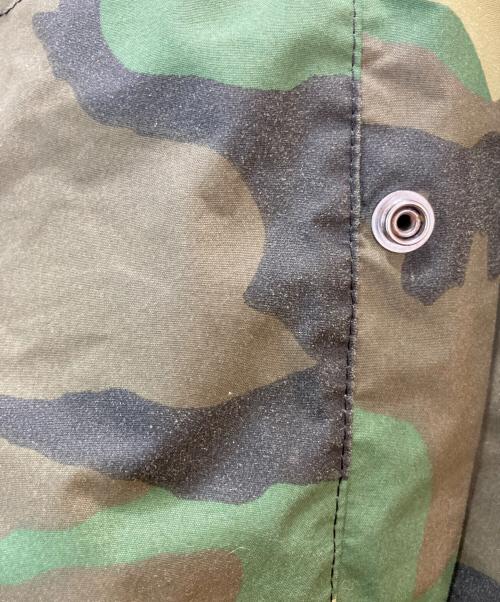 Brigade Quartermasters（ブリゲード・クオーターマスターズ）Brigade Quartermasters (ブリゲード・クオーターマスターズ) GORE-TEX カモフラマウンテンパーカー グリーン サイズ:SIZE 不明の古着・服飾アイテム
