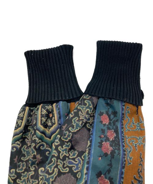 VIVIENNE TAM（ヴィヴィアンタム）VIVIENNE TAM (ヴィヴィアンタム) 総柄ジップブルゾン マルチカラーの古着・服飾アイテム