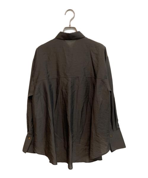 23区（ニジュウサンク）23区 (ニジュウサンク) シアータンブラー シャツ オリーブ サイズ:38の古着・服飾アイテム