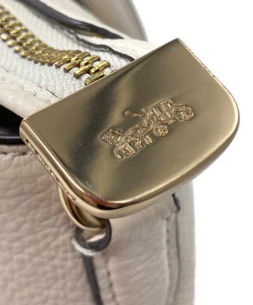 COACH（コーチ）COACH (コーチ) ジョージア サッチェル ショルダー 2WAYバッグ アイボリーの古着・服飾アイテム