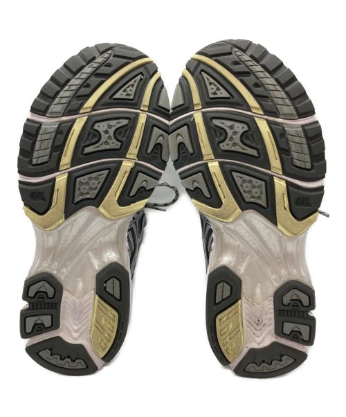 asics（アシックス）asics (アシックス) GELーNIMBUS 10.1 シルバー サイズ:SIZE 24.5cmの古着・服飾アイテム