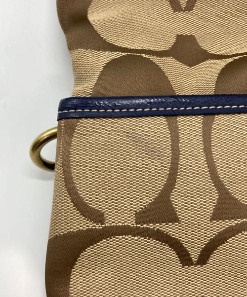 COACH（コーチ）COACH (コーチ) 2WAYシグネチャーショルダーバッグ ベージュ×ネイビーの古着・服飾アイテム