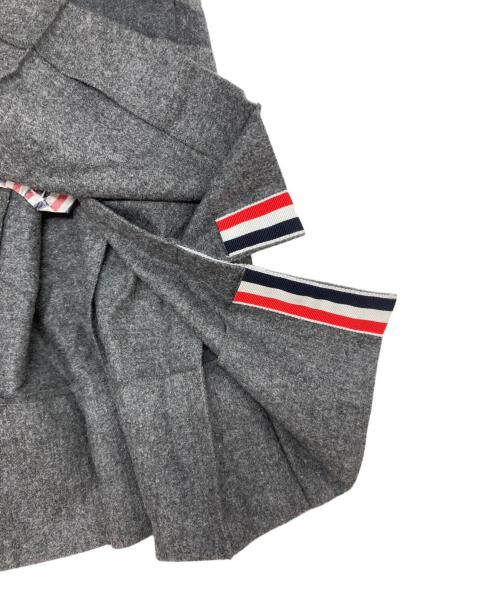 Thom Browne（トムブラウン）Thom Browne (トムブラウン) フランネル4-BARプリーツミニスカート グレー サイズ:36の古着・服飾アイテム