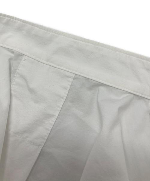 HOMME PLISSE ISSEY MIYAKE（オム プリッセ イッセイ ミヤケ）HOMME PLISSE ISSEY MIYAKE (オム プリッセ イッセイ ミヤケ) STREAMLINE SHIRT ホワイト サイズ:SIZE 3の古着・服飾アイテム