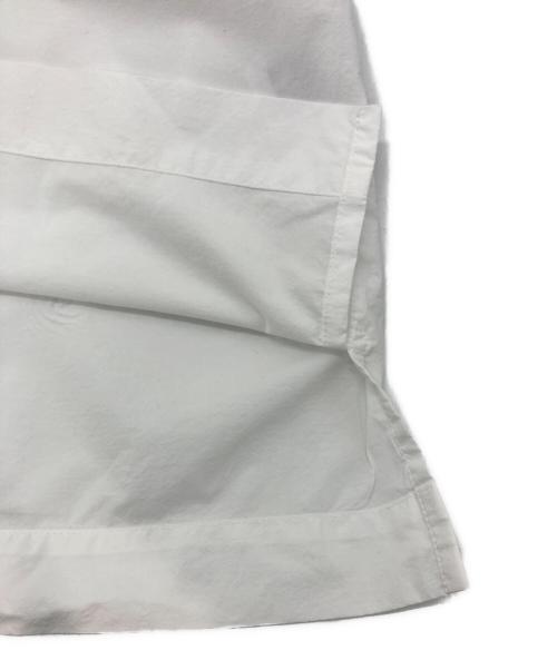 HOMME PLISSE ISSEY MIYAKE（オム プリッセ イッセイ ミヤケ）HOMME PLISSE ISSEY MIYAKE (オム プリッセ イッセイ ミヤケ) STREAMLINE SHIRT ホワイト サイズ:SIZE 3の古着・服飾アイテム