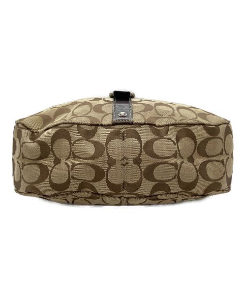 COACH（コーチ）COACH (コーチ) シグネチャーショルダーバッグ ベージュ×ブラウンの古着・服飾アイテム