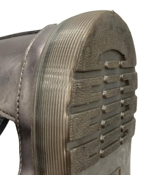 Dr.Martens（ドクターマーチン）Dr.Martens (ドクターマーチン) CLARISSAサンダル シルバー サイズ:37の古着・服飾アイテム
