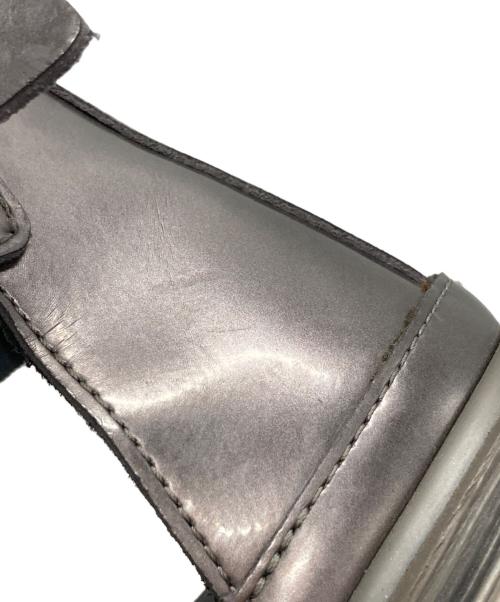 Dr.Martens（ドクターマーチン）Dr.Martens (ドクターマーチン) CLARISSAサンダル シルバー サイズ:37の古着・服飾アイテム