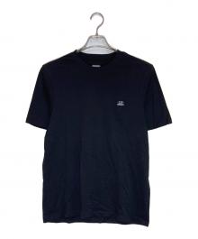 C.P COMPANY（シーピーカンパニー）の古着「ワンポイントロゴTシャツ」｜ブラック