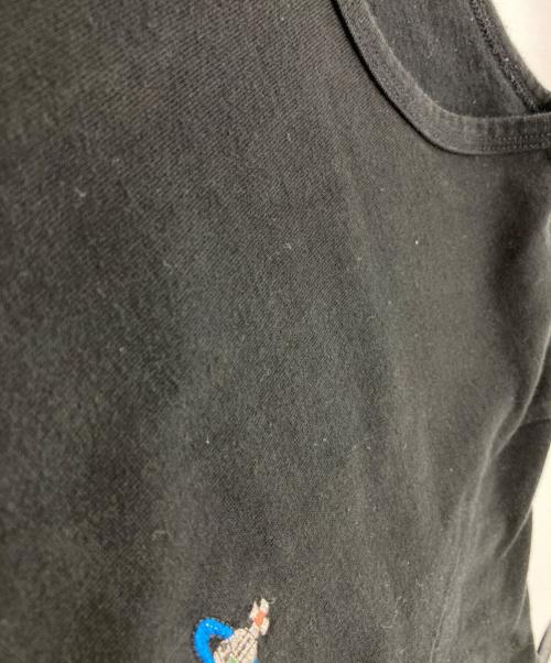 Vivienne Westwood（ヴィヴィアンウエストウッド）Vivienne Westwood (ヴィヴィアンウエストウッド) ロゴ刺繍Tシャツ ブラック サイズ:44の古着・服飾アイテム