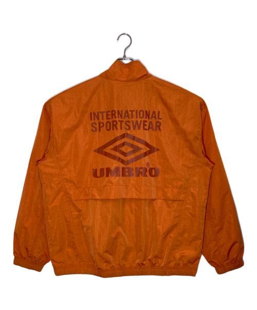 UMBRO（アンブロ）UMBRO (アンブロ) ナイロンメタルスタンネックウォームアップジャケット オレンジ サイズ:SIZE 100の古着・服飾アイテム