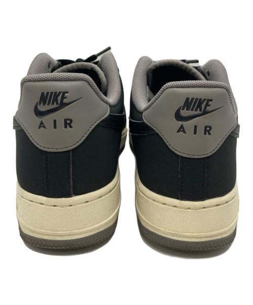NIKE（ナイキ）NIKE (ナイキ) AIR FORCE 1 '07 LV8 ブラック×ホワイト サイズ:24.5cmの古着・服飾アイテム