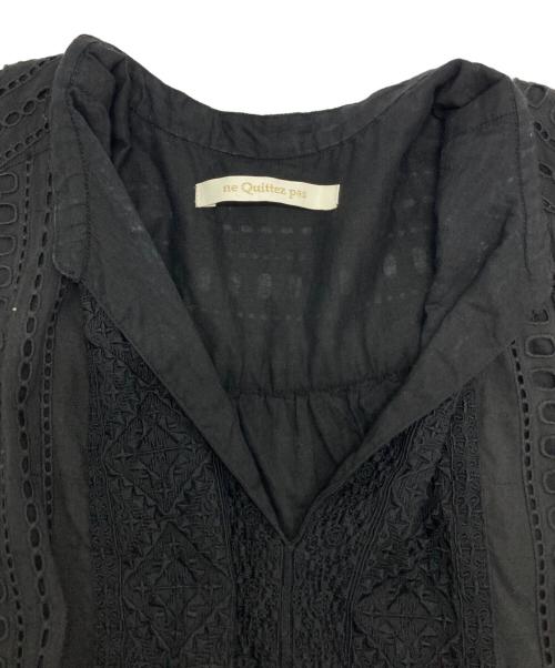 ne quittez pas（ヌキテパ）ne quittez pas (ヌキテパ) Stripe Cutwork Embroidery Sleeveless Dress ブラック サイズ:Sの古着・服飾アイテム