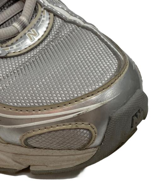 NEW BALANCE（ニューバランス）NEW BALANCE (ニューバランス) U740 シルバー サイズ:25の古着・服飾アイテム