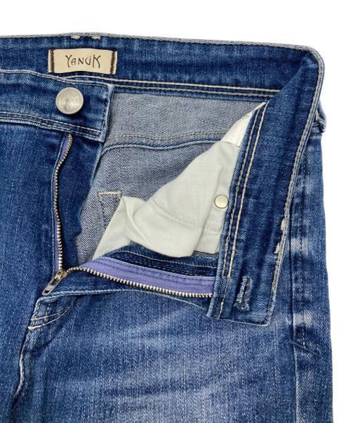 YANUK（ヤヌーク）YANUK (ヤヌーク) MID-RISE STRAIGHT PANTS インディゴ サイズ:25の古着・服飾アイテム