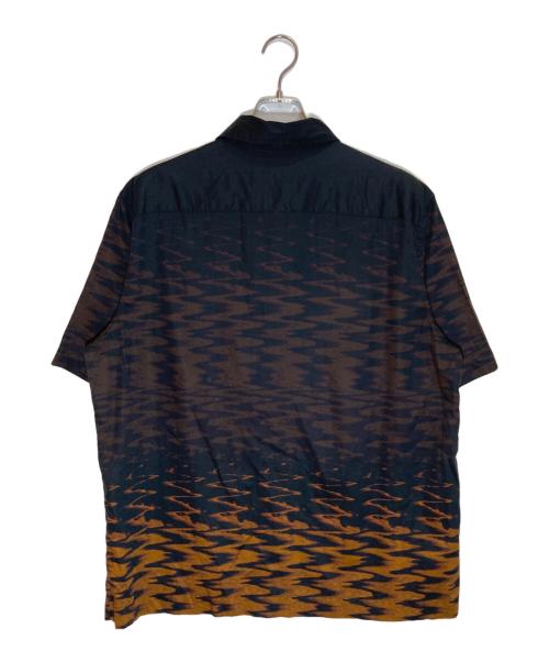 FRED PERRY（フレッドペリー）FRED PERRY (フレッドペリー) グラフィックオープンカラーシャツ ブラック サイズ:Lの古着・服飾アイテム