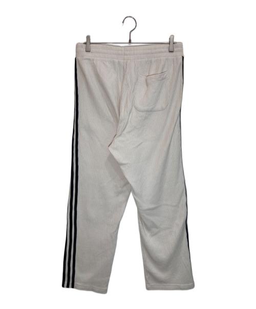 adidas（アディダス）adidas (アディダス) アディカラー クラシックス ワッフル ベッケンバウアー トラックパンツ アイボリー サイズ:XLの古着・服飾アイテム