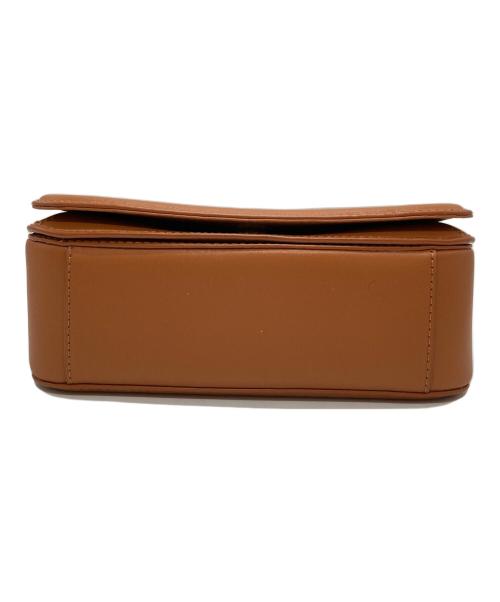 MARC JACOBS（マークジェイコブス）MARC JACOBS (マークジェイコブス) FULL FLAP LOGO SHOULDER BAG ブラウン サイズ:-の古着・服飾アイテム