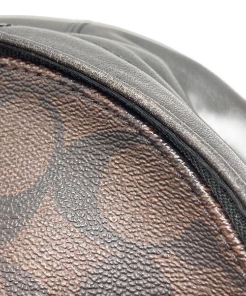 COACH（コーチ）COACH (コーチ) ボディーバッグ ブラウン サイズ:-の古着・服飾アイテム