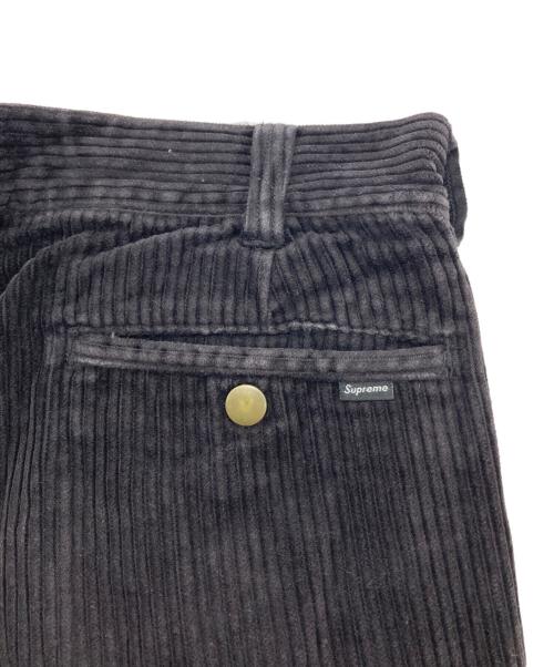 SUPREME（シュプリーム）Supreme (シュプリーム) ハーフパンツ ブラック サイズ:30の古着・服飾アイテム