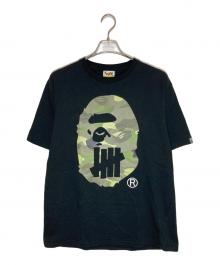 A BATHING APE×UNDEFEATED（アベイシングエイプ×アンディフィーテッド）の古着「プリントTシャツ」｜ブラック