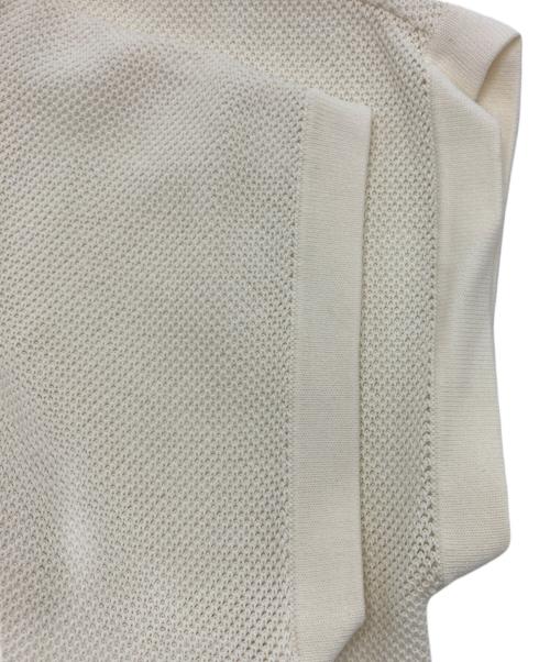 FRED PERRY（フレッドペリー）FRED PERRY (フレッドペリー) メッシュ ロゴ ノースリーブポロシャツ アイボリー サイズ:SIZE US6の古着・服飾アイテム