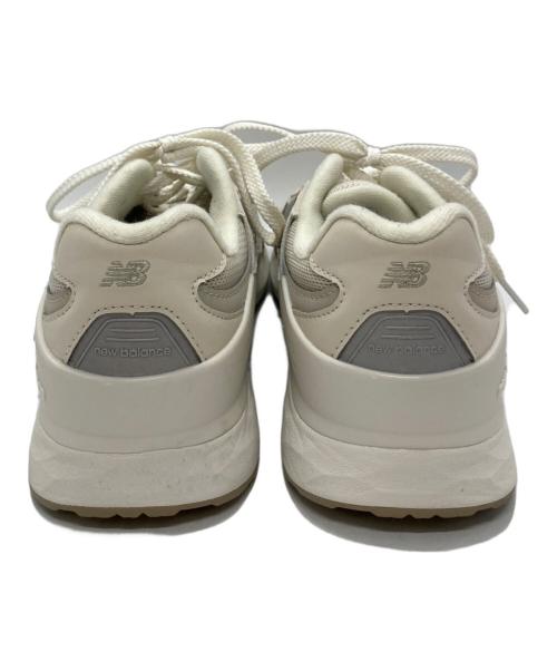 NEW BALANCE（ニューバランス）NEW BALANCE (ニューバランス) Fresh Foam X 1880 v2 ホワイト サイズ:24.5の古着・服飾アイテム