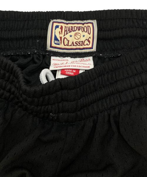 MITCHELL & NESS（ミッチェルアンドネス）MITCHELL & NESS (ミッチェルアンドネス) メッシュハーフパンツ ブラック サイズ:SIZE Sの古着・服飾アイテム