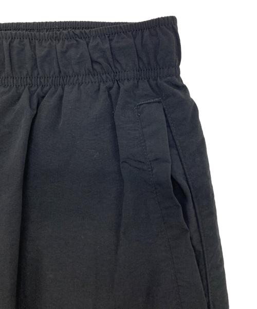 chester contemporary cornershop（チェスター コンテンポラリー コーナーショップ）CHESTER CONTEMPORARY CORNERSHOP (チェスター コンテンポラリー コーナーショップ) CHESTER CC NYLON PANTS ブラック サイズ:Ⅿの古着・服飾アイテム