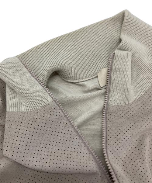GRAN SASSO（グランサッソ）GRAN SASSO (グランサッソ) スタンド ZIP ブルゾン ベージュ サイズ:SIZE 46の古着・服飾アイテム