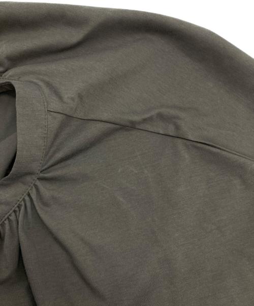 LAUTRE AMONT（ロートレアモン）LAUTRE AMONT (ロートレアモン) クールタッチスキッパーカットソー ブラウン サイズ:38の古着・服飾アイテム