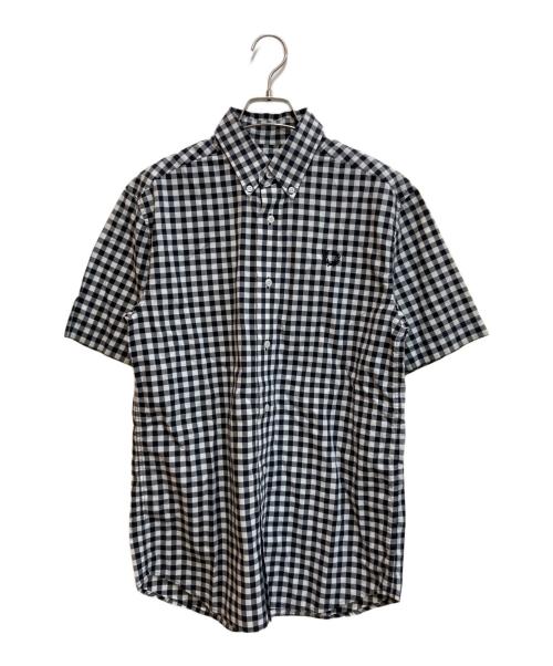 FRED PERRY（フレッドペリー）FRED PERRY (フレッドペリー) ギンガムチェック半袖シャツ ホワイト×ブラック サイズ:SIZE Sの古着・服飾アイテム