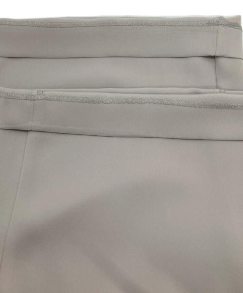 SOEJU（ソージュ）SOEJU (ソージュ) サイドタックワイドパンツ ライトグレー サイズ:Sの古着・服飾アイテム