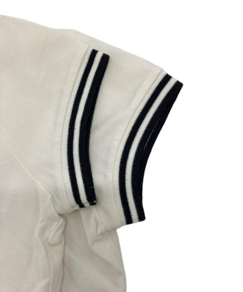 MONCLER（モンクレール）MONCLER (モンクレール) ワッペンポロシャツ ホワイト サイズ:SIZE Sの古着・服飾アイテム