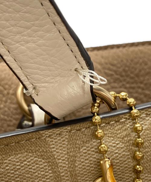 COACH（コーチ）COACH (コーチ) デンプシートート40 シグネチャーキャンバスウィズコーチパッチ ベージュ サイズ:-の古着・服飾アイテム