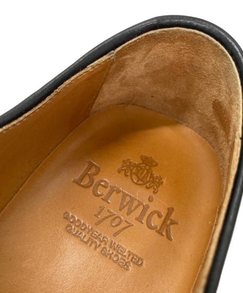 berwick（バーウィック）berwick (バーウィック) プレーントゥ コーティングレザーシューズ ブラック サイズ:SIZE 5 1/2の古着・服飾アイテム