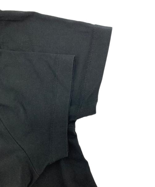 MM6 Maison Margiela（エムエムシックスメゾンマルジェラ）MM6 Maison Margiela (エムエムシックスメゾンマルジェラ) ワンポイントVネック半袖Tシャツ ブラック サイズ:Lの古着・服飾アイテム