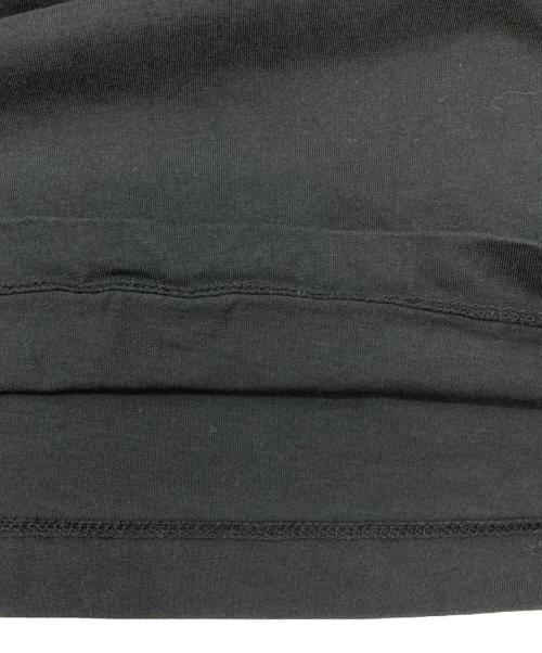MM6 Maison Margiela（エムエムシックスメゾンマルジェラ）MM6 Maison Margiela (エムエムシックスメゾンマルジェラ) ワンポイントVネック半袖Tシャツ ブラック サイズ:Lの古着・服飾アイテム