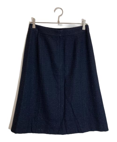 23区（ニジュウサンク）23区 (ニジュウサンク) ツイードラメスカート ネイビー サイズ:44の古着・服飾アイテム