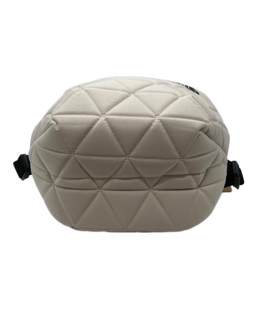 THE NORTH FACE（ザ ノース フェイス）THE NORTH FACE (ザ ノース フェイス) Geoface MIni Pack アイボリーの古着・服飾アイテム