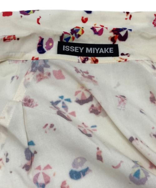 ISSEY MIYAKE（イッセイミヤケ）ISSEY MIYAKE (イッセイミヤケ) 総柄オープンカラーシャツ アイボリー サイズ:2の古着・服飾アイテム