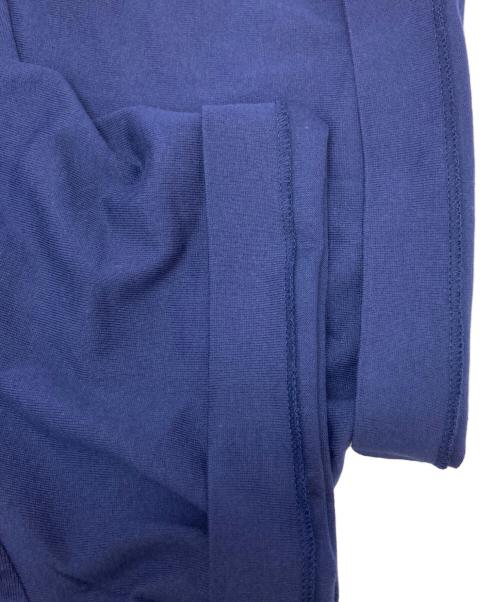 PLAY COMME des GARCONS（プレイコムデギャルソン）PLAY COMME des GARCONS (プレイコムデギャルソン) レッドワッペン・ホワイト・ハート・Tシャツ ネイビー サイズ:XLの古着・服飾アイテム