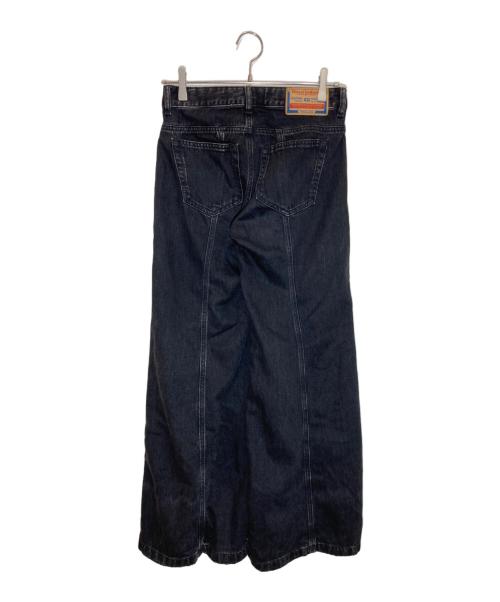 DIESEL（ディーゼル）DIESEL (ディーゼル) Bootcut And Flare Jeans D-Akii ブラック サイズ:SIZE W23L28の古着・服飾アイテム