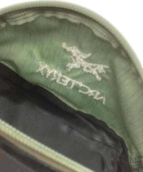 ARC'TERYX（アークテリクス）ARC'TERYX (アークテリクス) BEAMS (ビームス) 別注URBAN FANNY グリーンの古着・服飾アイテム