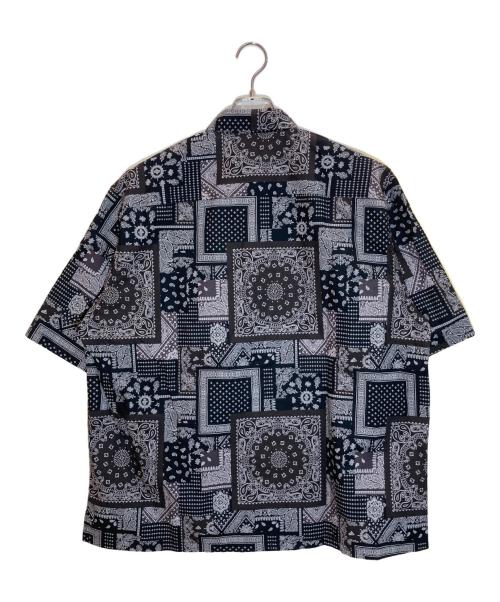 New Era（ニューエラ）New Era (ニューエラ) ペイズリー半袖シャツ ブラック サイズ:L 未使用品の古着・服飾アイテム
