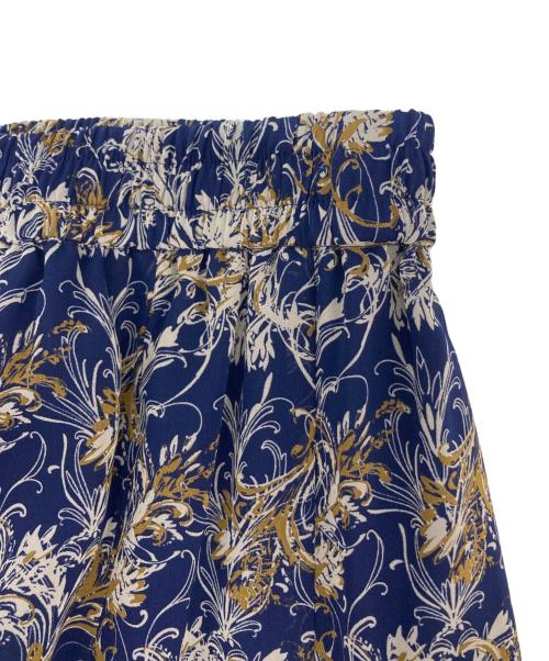 自由区（ジユウク）自由区 (ジユウク) ドローイングフラワープリントスカート ネイビー サイズ:SIZE 38 未使用品の古着・服飾アイテム