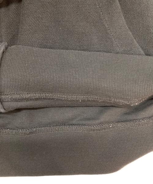 Matin Kim（マーティン・キム）matin kim (マーティン・キム) ARM PATCH POINT HOODY ZIP UP ブラック サイズ:Ⅿの古着・服飾アイテム